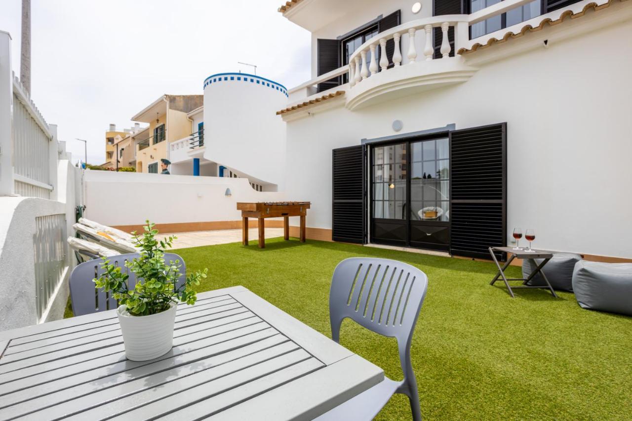 Best Guest Residence Lagos Bagian luar foto