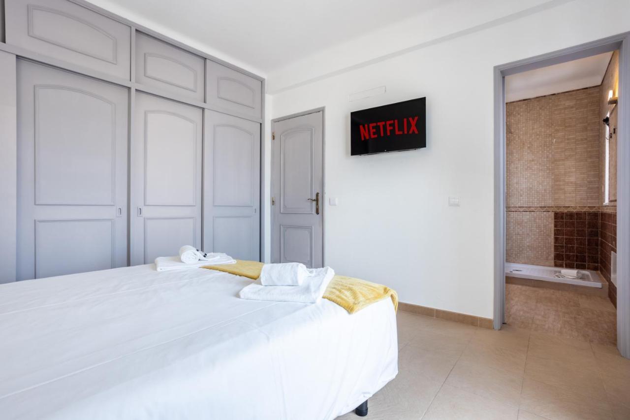 Best Guest Residence Lagos Bagian luar foto